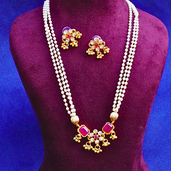 Layered Pearl Chain with Green and Pink Pendant FS252N