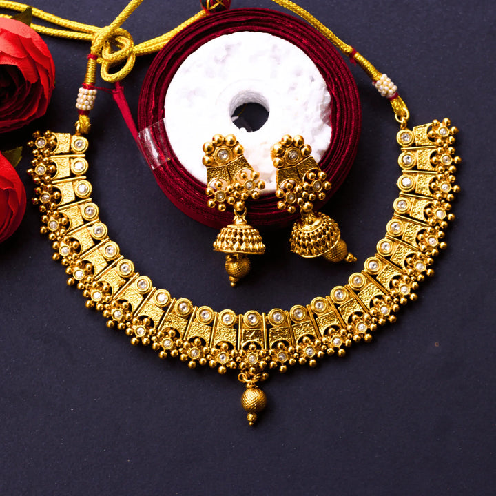 Antique Necklace with White Stones and Earrings FS130 - freakysera