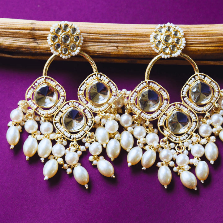Chandbalis Off white Earrings FS203E - freakysera