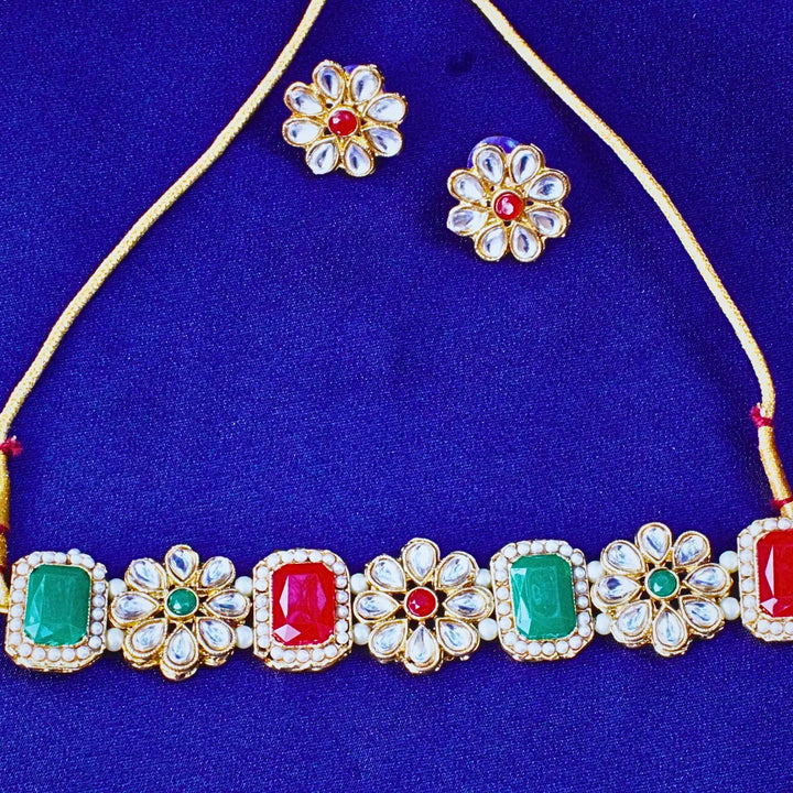 Red and Green Choker Necklace FS238N - freakysera